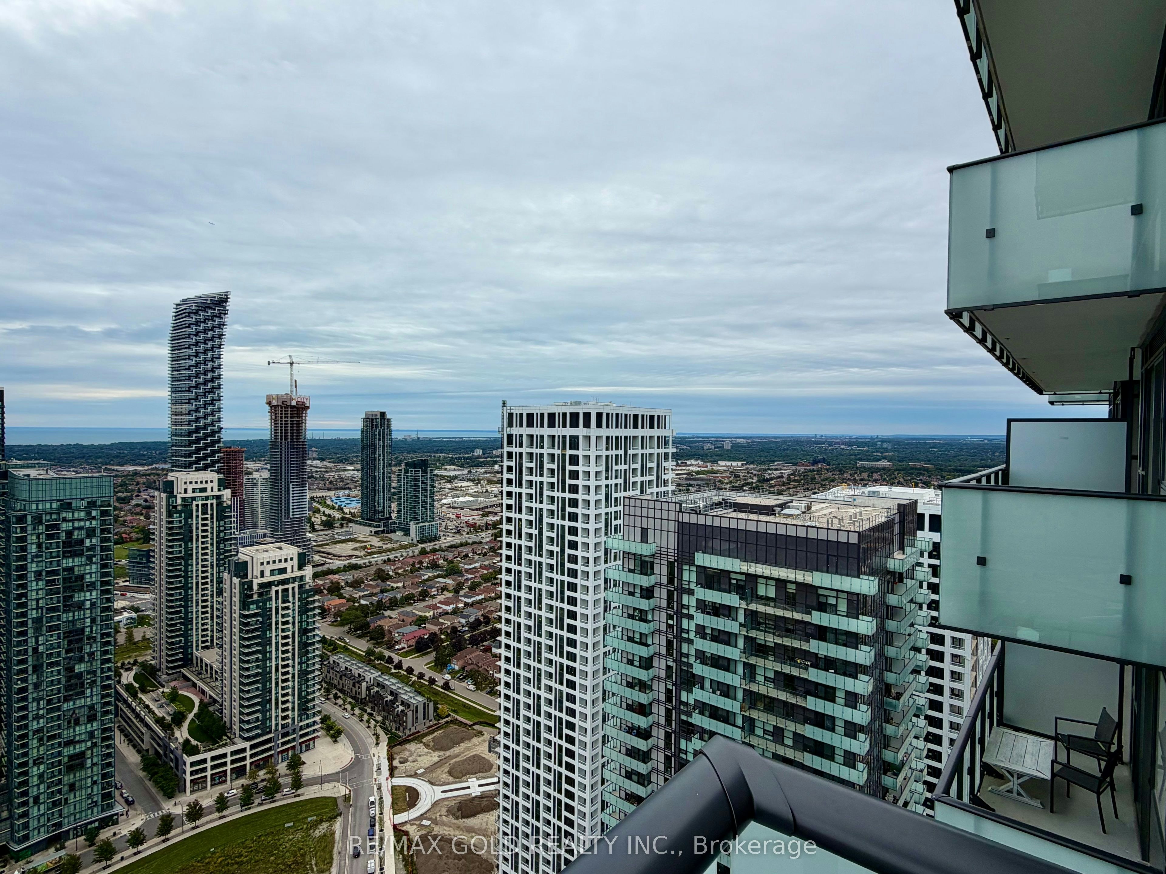 4403-430 Square One Drive, Mississauga, ON, L5B 0L6 - 17