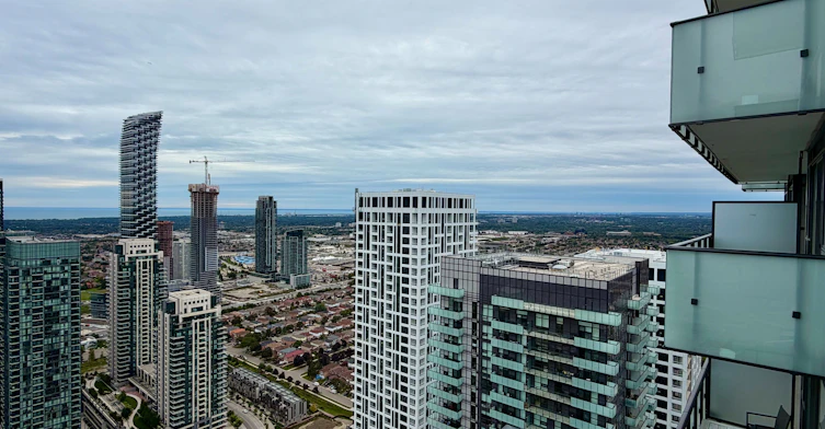 4403-430 Square One Drive, Mississauga, ON, L5B 0L6 - 17