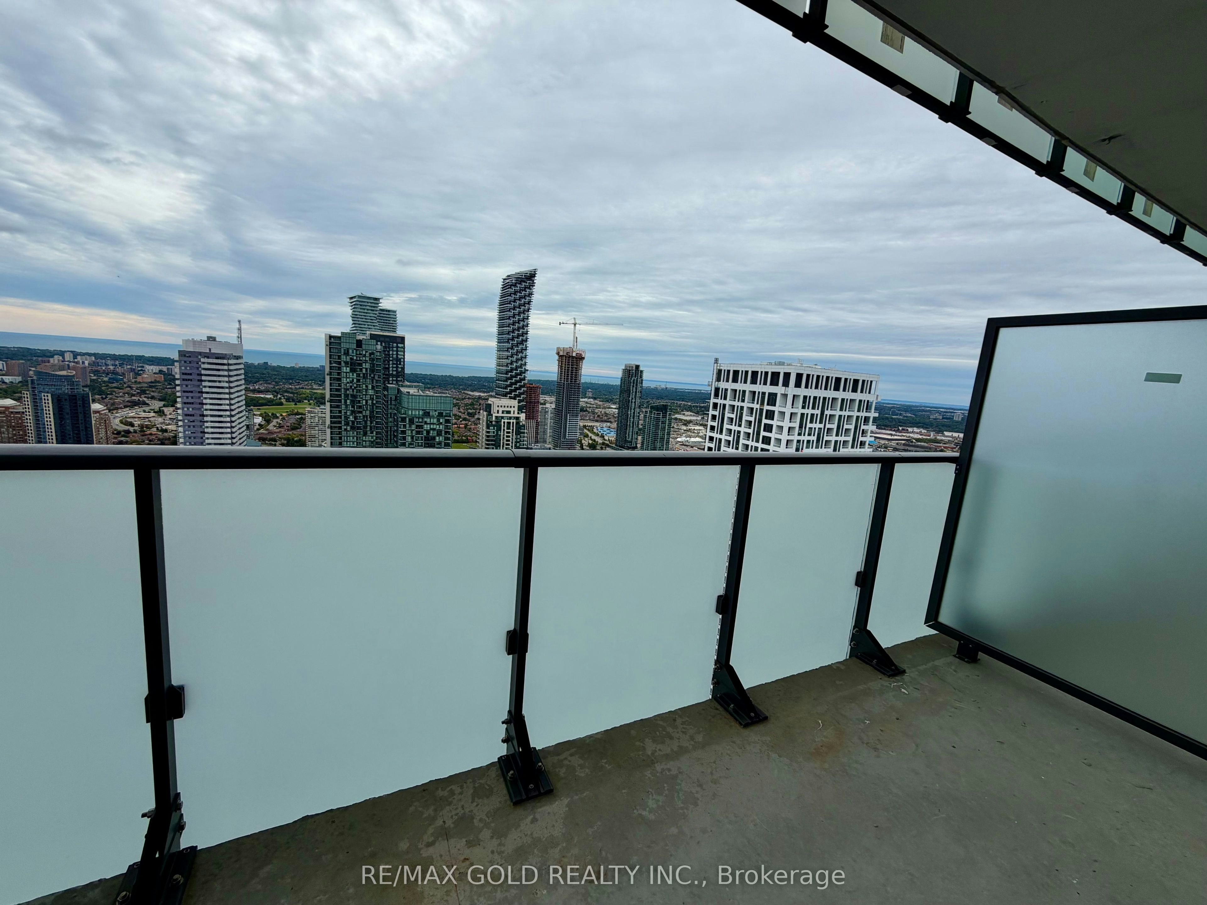 4403-430 Square One Drive, Mississauga, ON, L5B 0L6 - 14