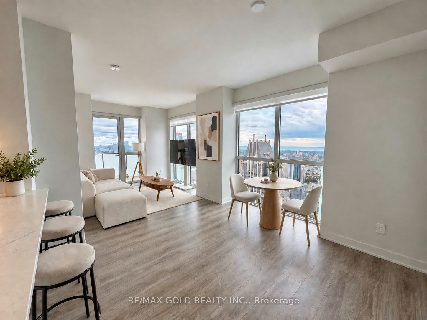 4403-430 Square One Drive, Mississauga, ON, L5B 0L6 - 7