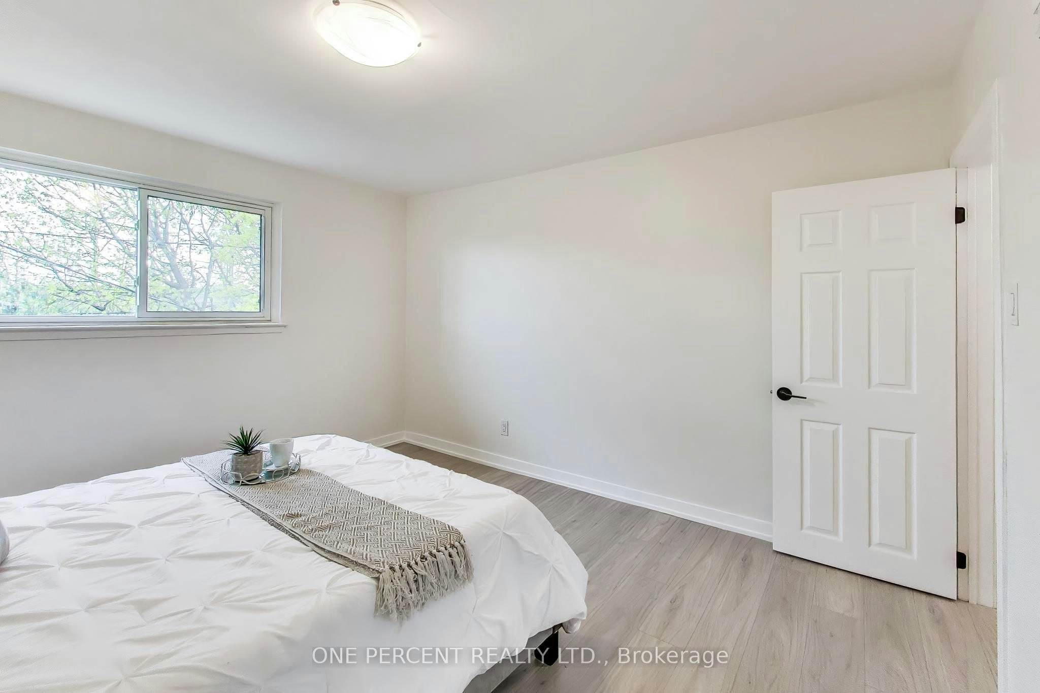 1270 Pallatine Drive, Oakville, ON, L6H 1Z2 - 17