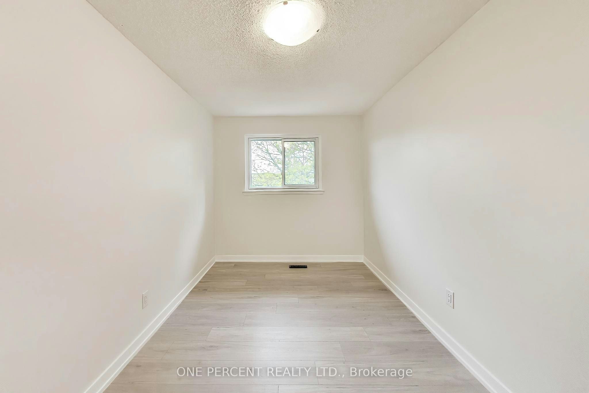 1270 Pallatine Drive, Oakville, ON, L6H 1Z2 - 18