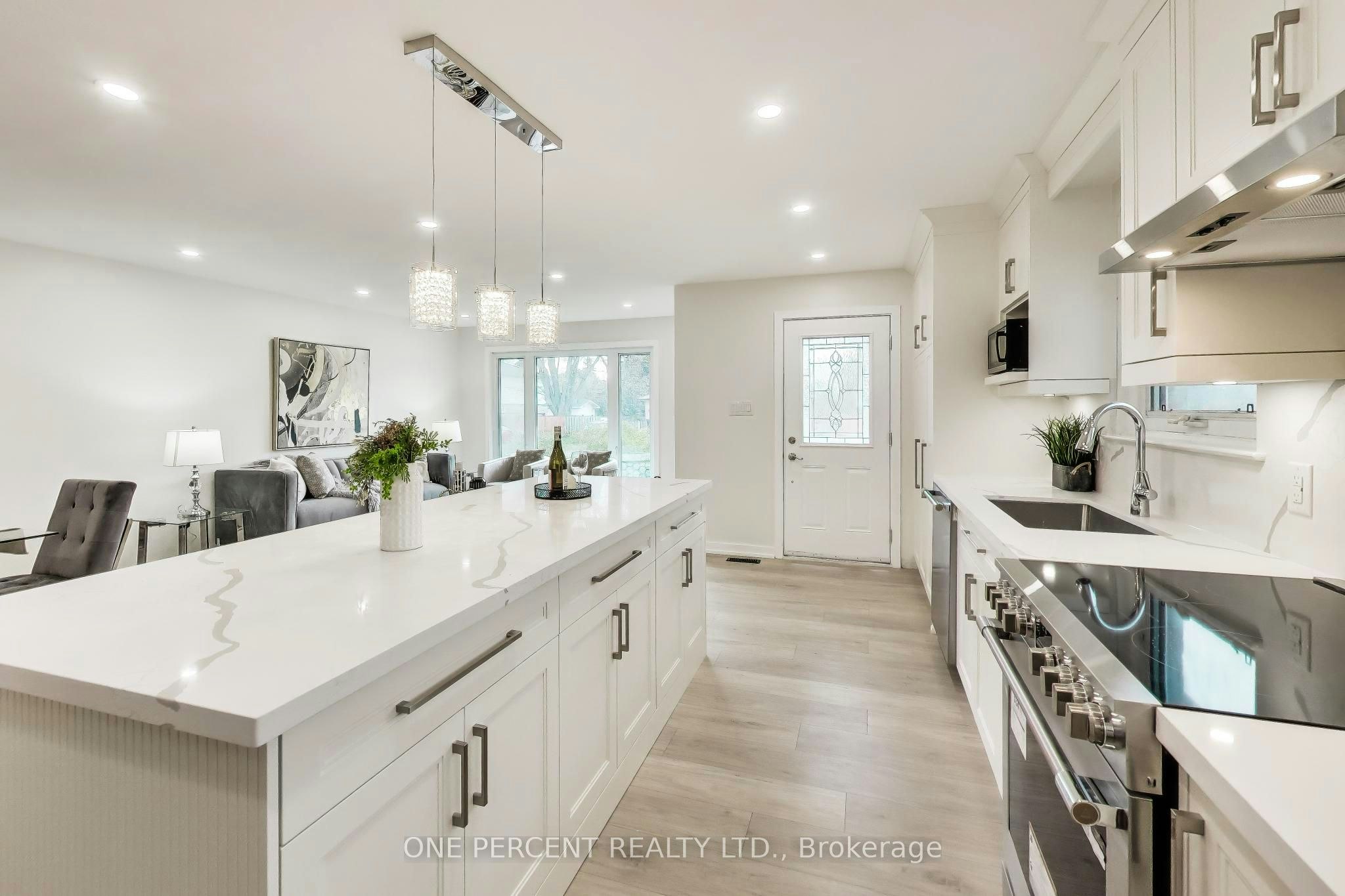 1270 Pallatine Drive, Oakville, ON, L6H 1Z2 - 6