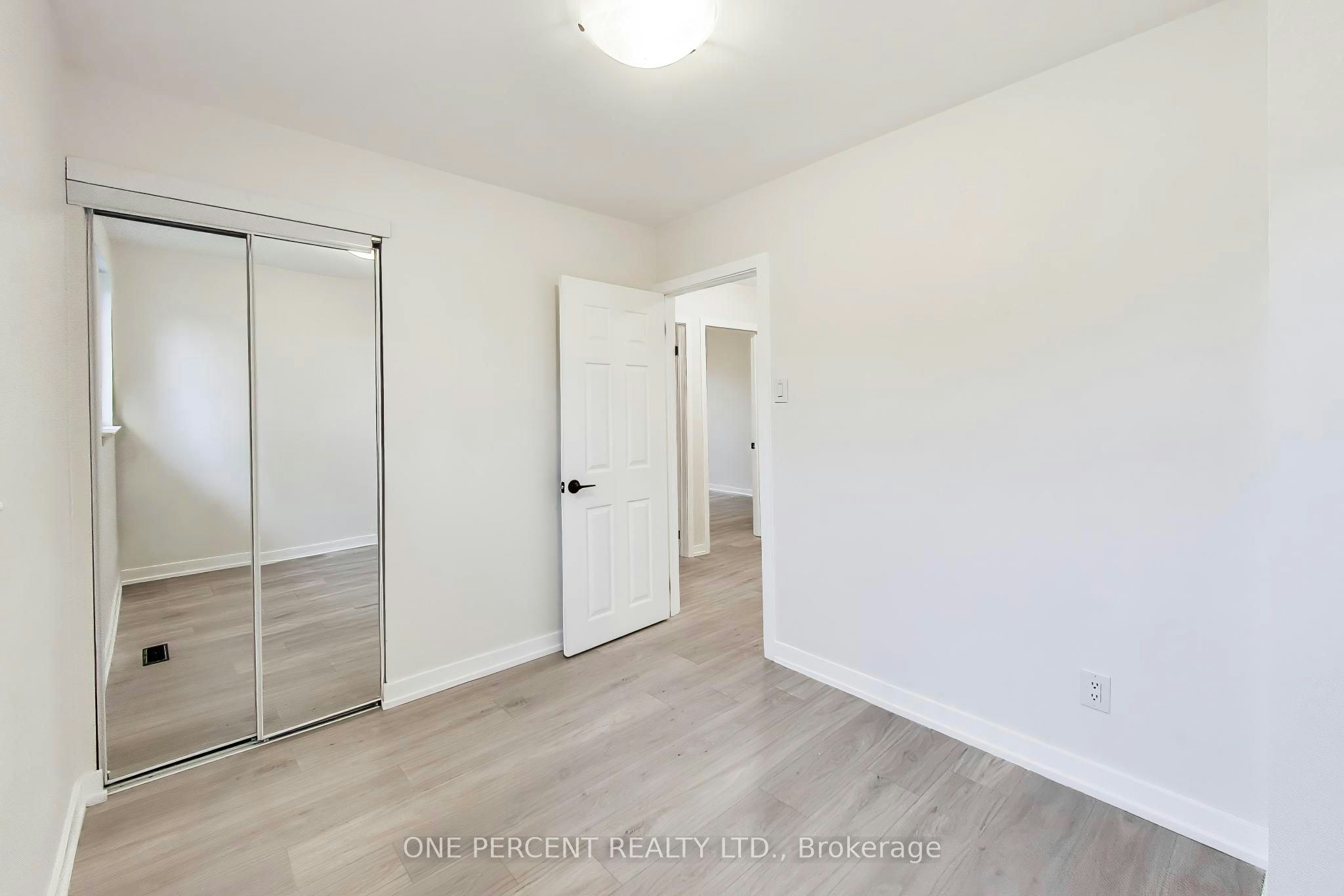 1270 Pallatine Drive, Oakville, ON, L6H 1Z2 - 21