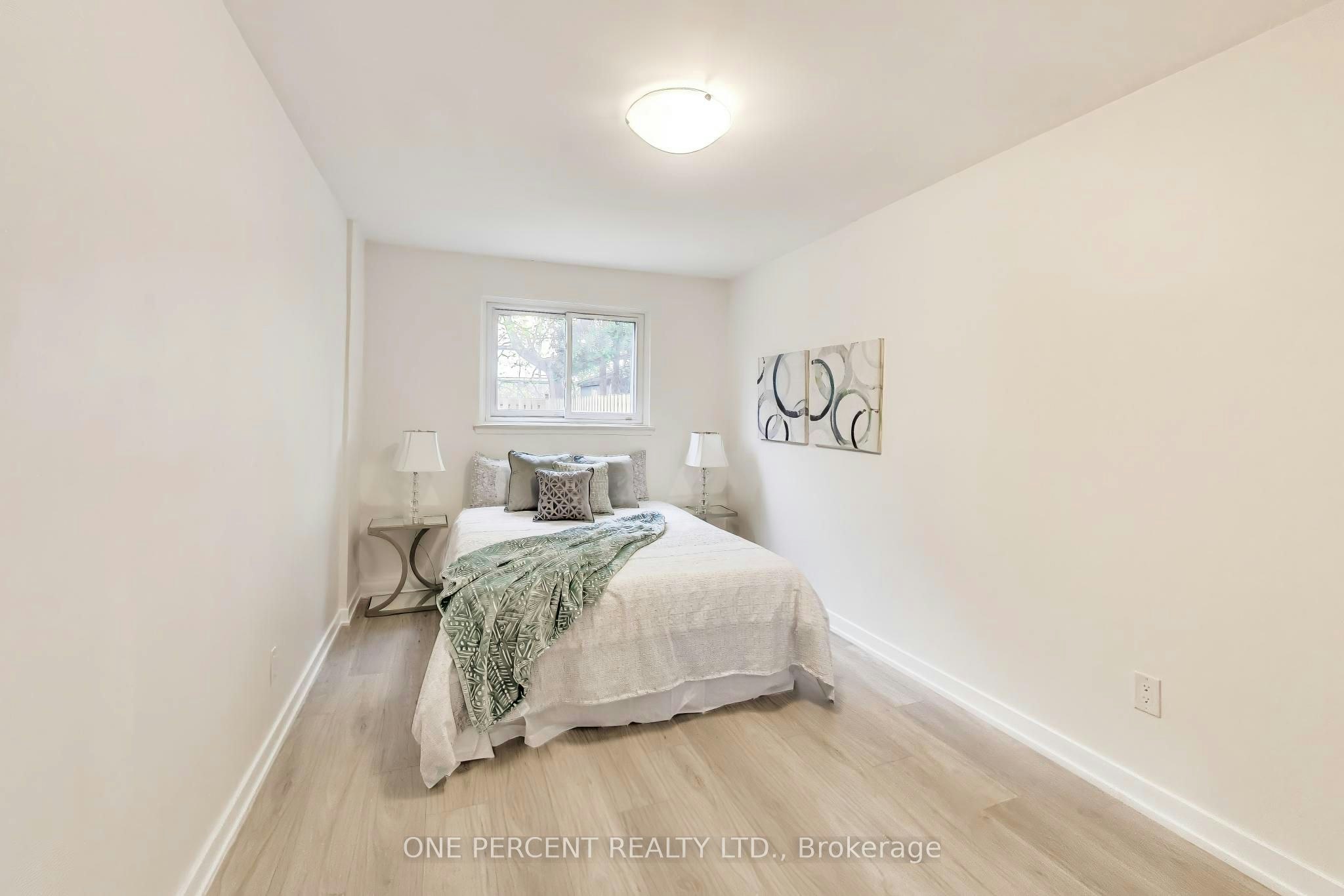 1270 Pallatine Drive, Oakville, ON, L6H 1Z2 - 11