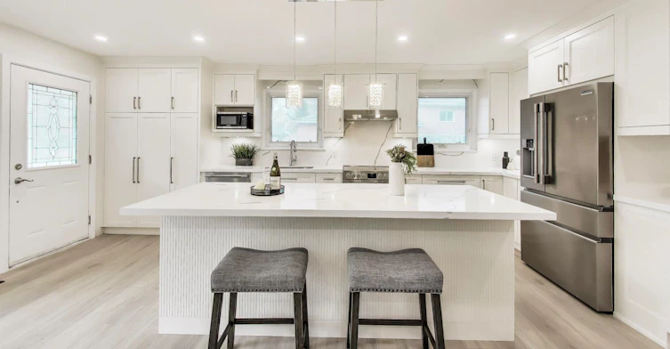 1270 Pallatine Drive, Oakville, ON, L6H 1Z2