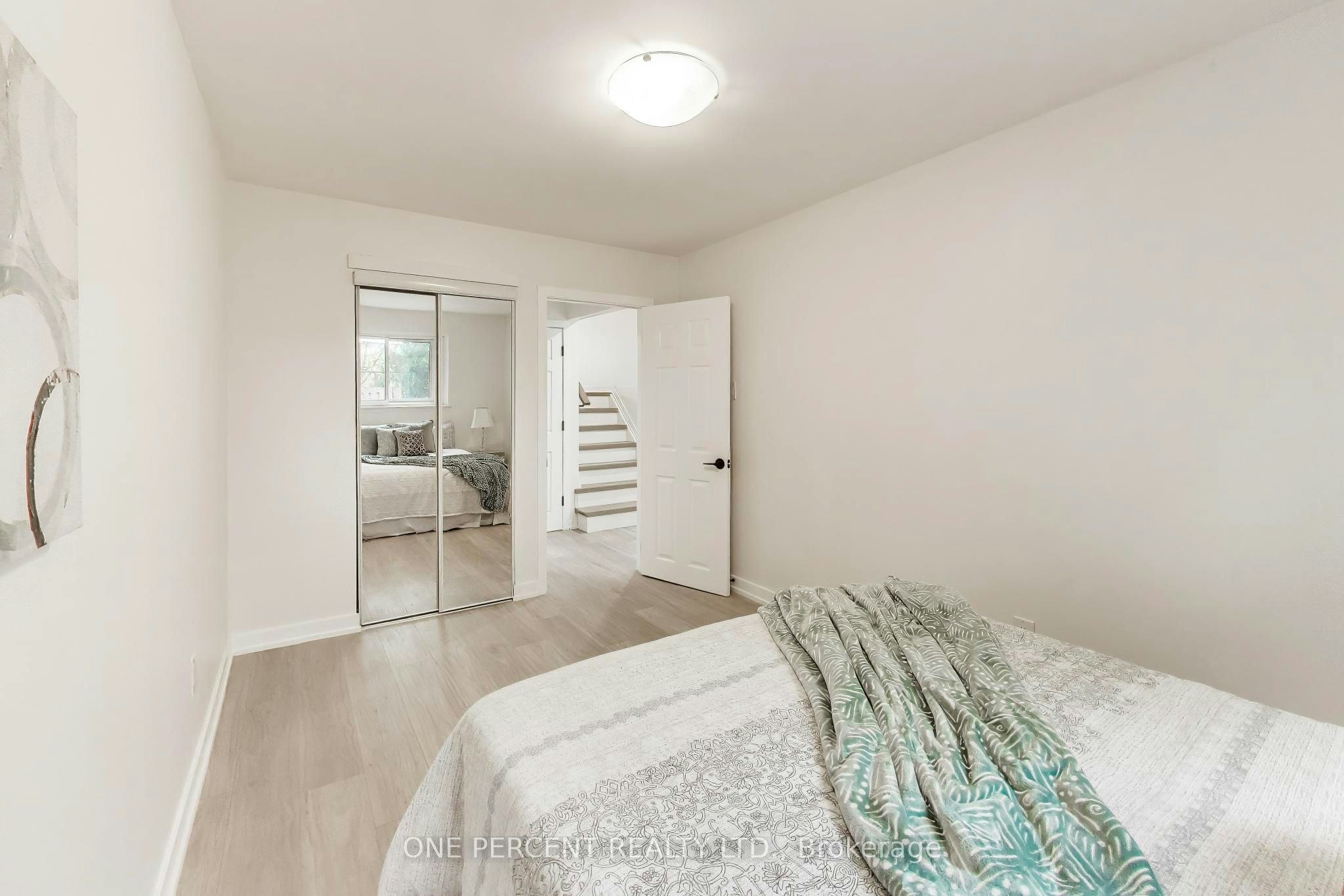 1270 Pallatine Drive, Oakville, ON, L6H 1Z2 - 12