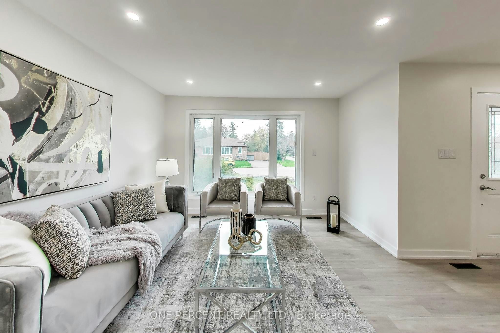 1270 Pallatine Drive, Oakville, ON, L6H 1Z2 - 3
