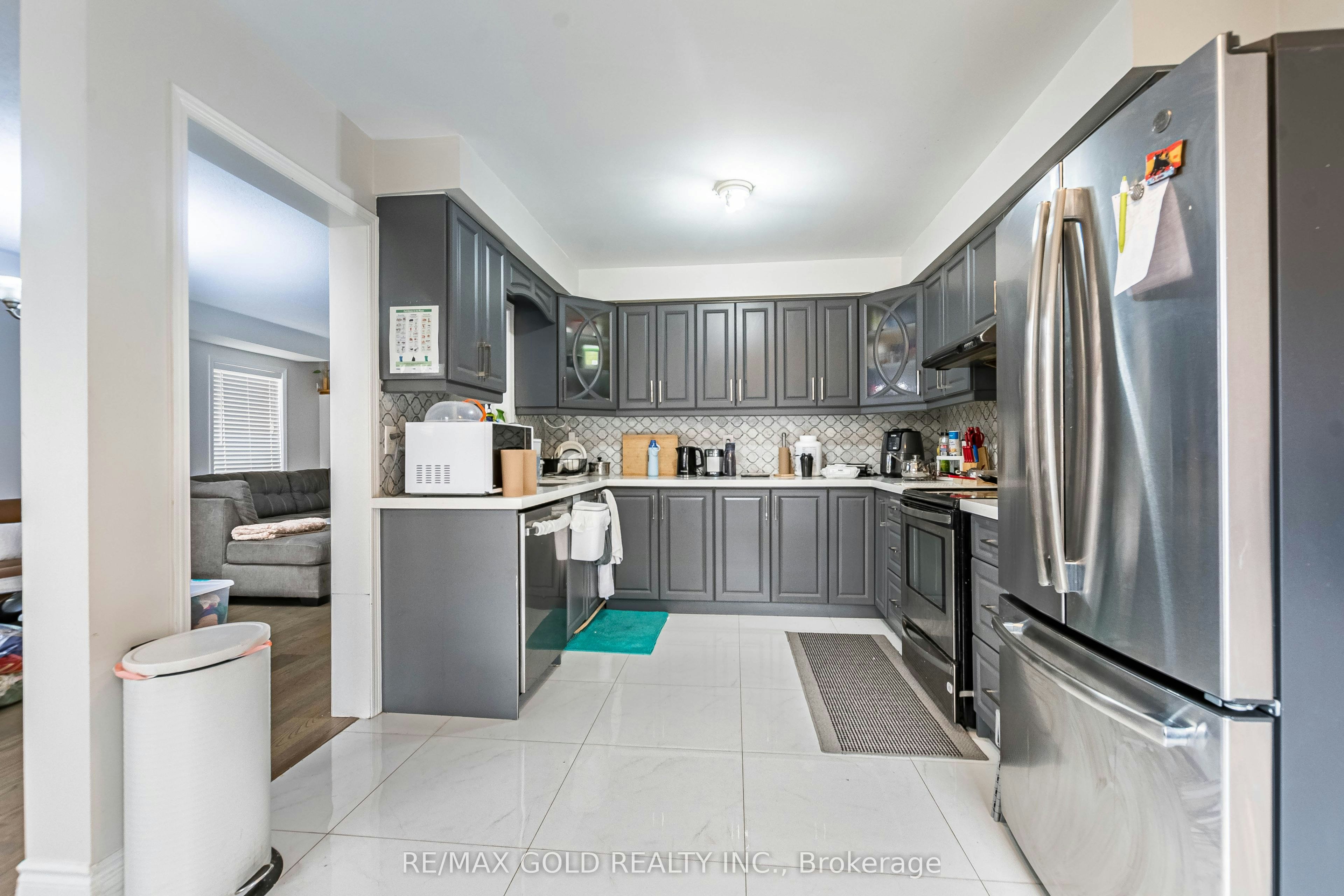 28 Pauline Crescent, Brampton, ON, L7A 2V4 - 12