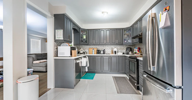 28 Pauline Crescent, Brampton, ON, L7A 2V4 - 12