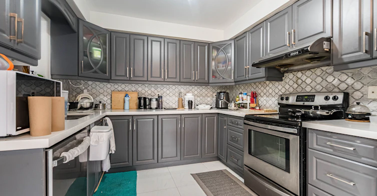 28 Pauline Crescent, Brampton, ON, L7A 2V4 - 14