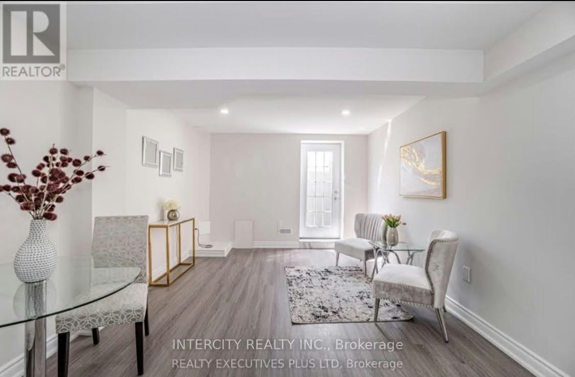 36 Minna Trail, Brampton, ON, L7A 4T1 - 3