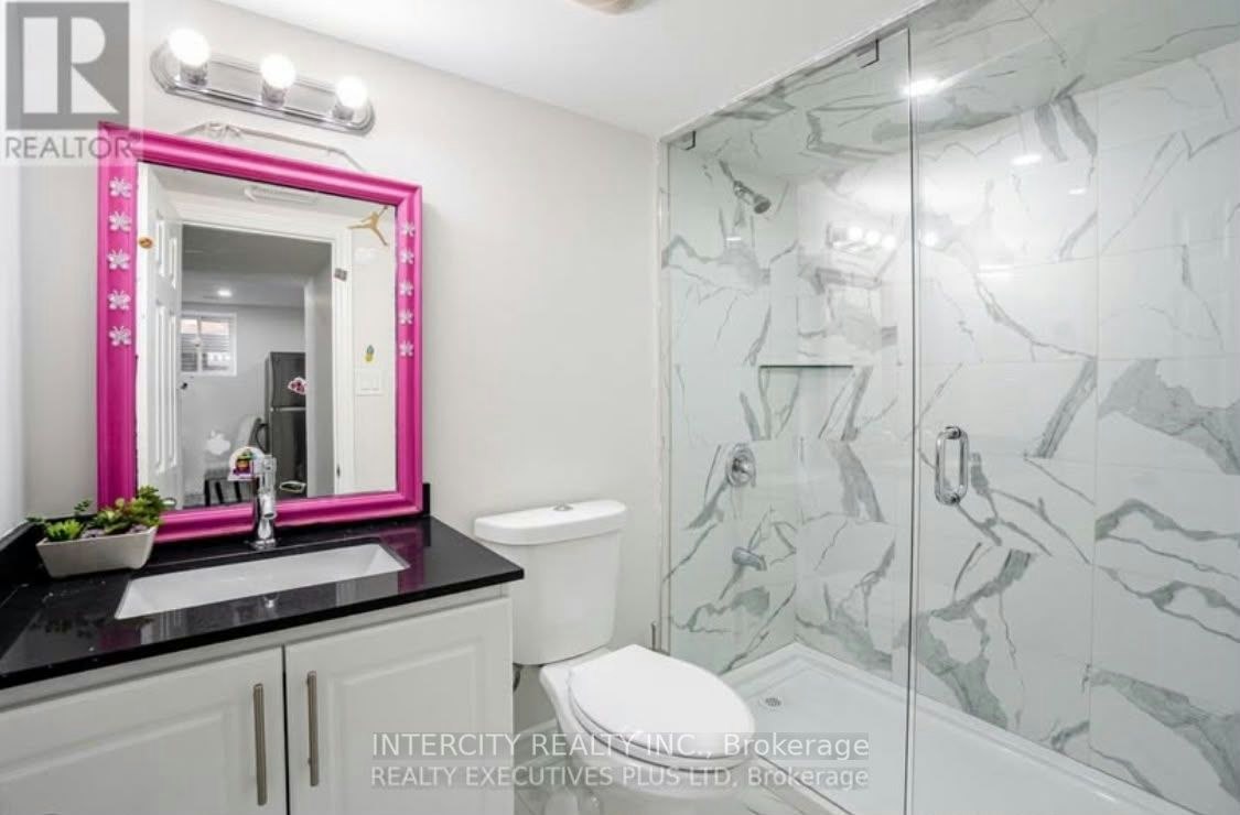 36 Minna Trail, Brampton, ON, L7A 4T1 - 2