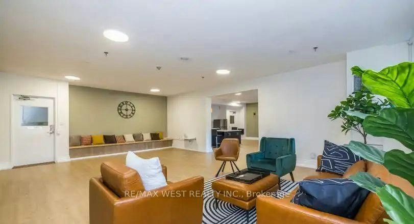 1503-85 Emmett Avenue, Toronto, ON, M6M 5A2 - 35