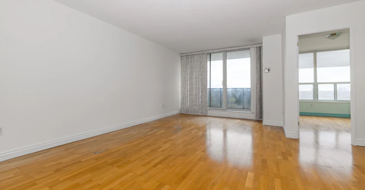 1503-85 Emmett Avenue, Toronto, ON, M6M 5A2 - 11