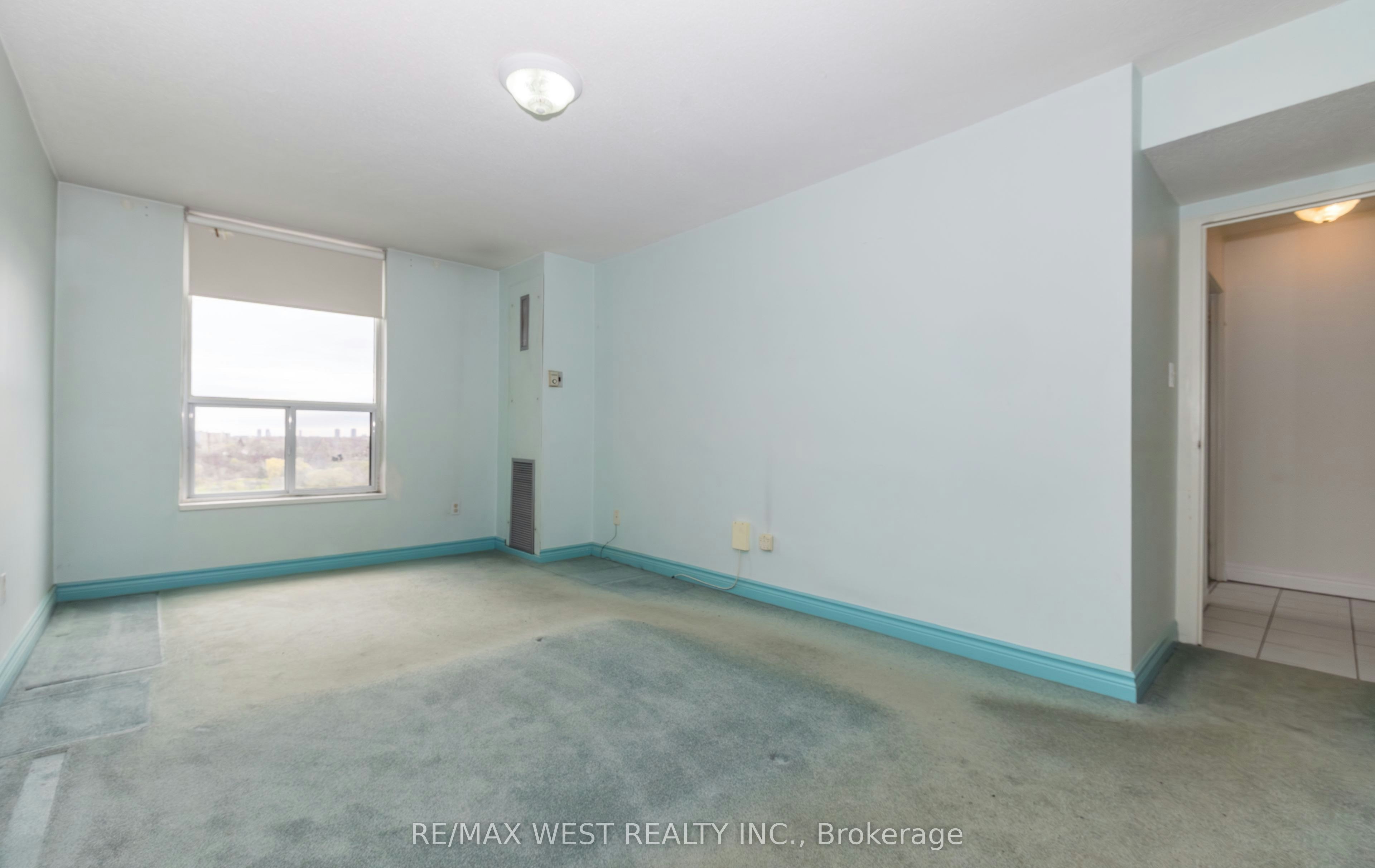 1503-85 Emmett Avenue, Toronto, ON, M6M 5A2 - 22