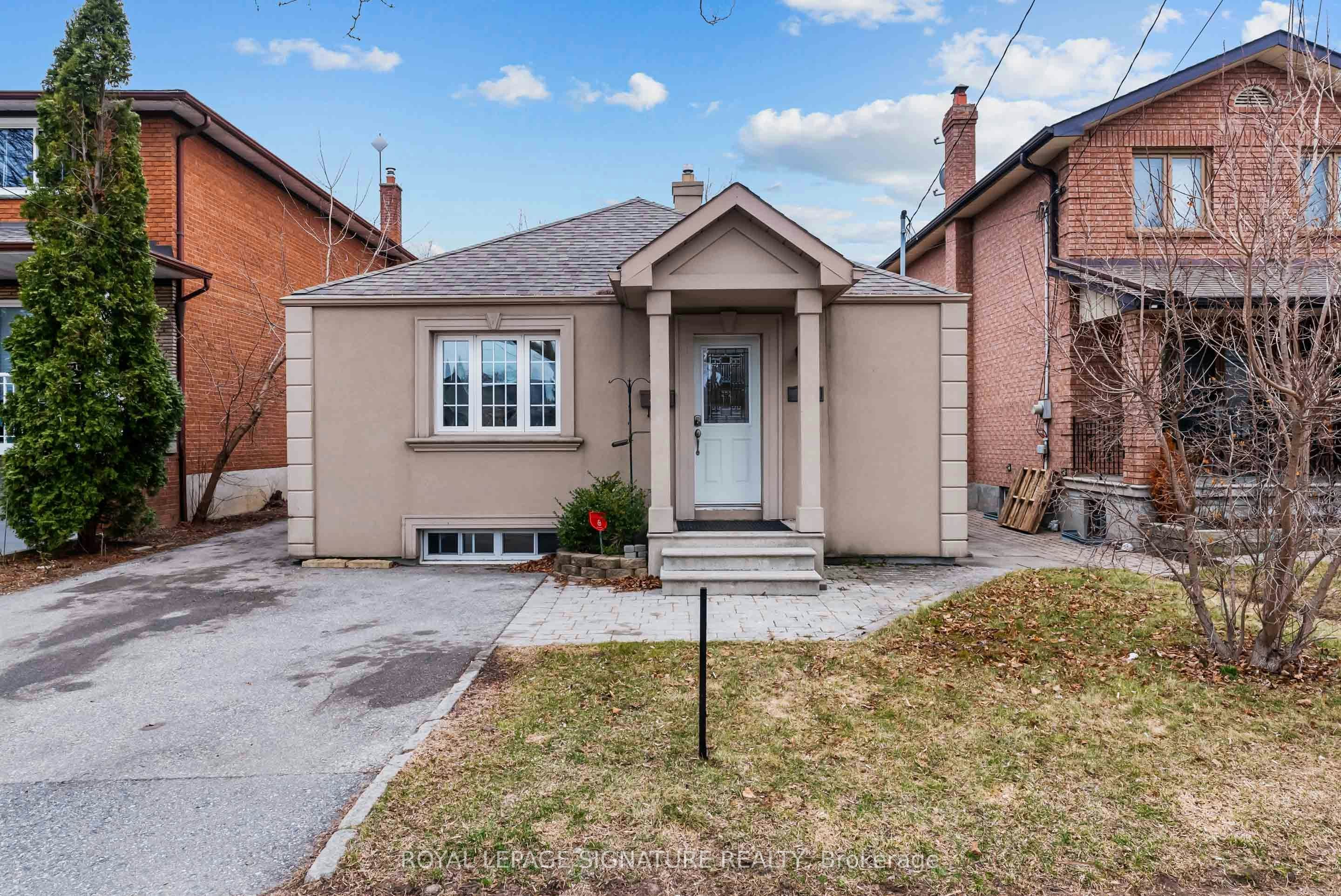Lower-112 Foch Avenue, Toronto, ON, M8W 3Y1 - 14