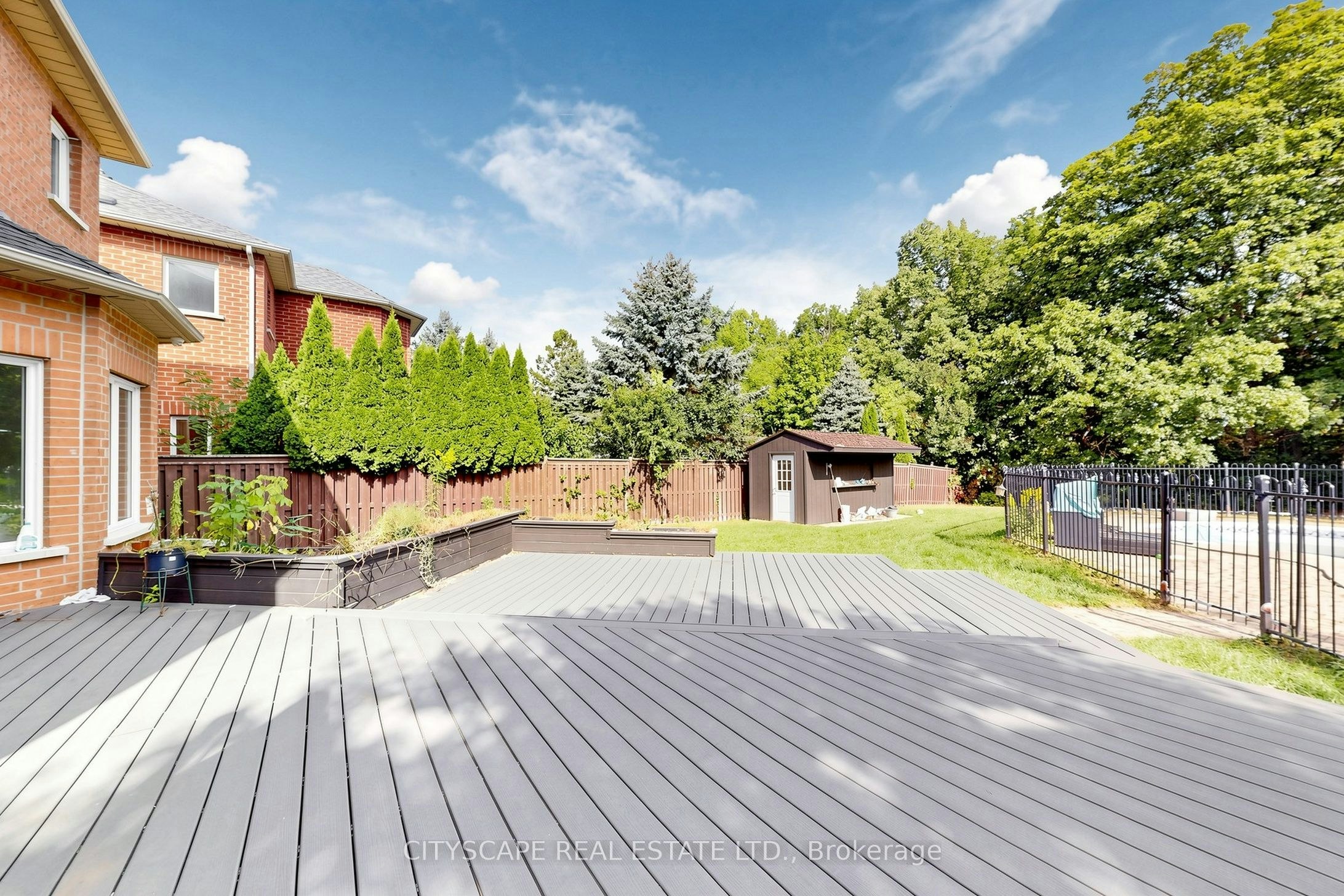 7299 Waldorf Way, Mississauga, ON, L5N 7P7 - 43
