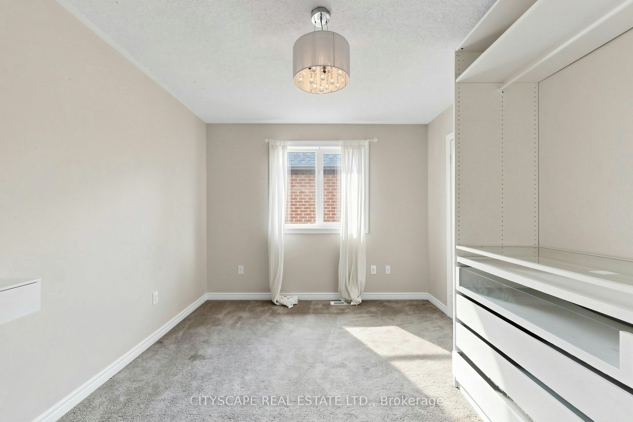 7299 Waldorf Way, Mississauga, ON, L5N 7P7 - 29