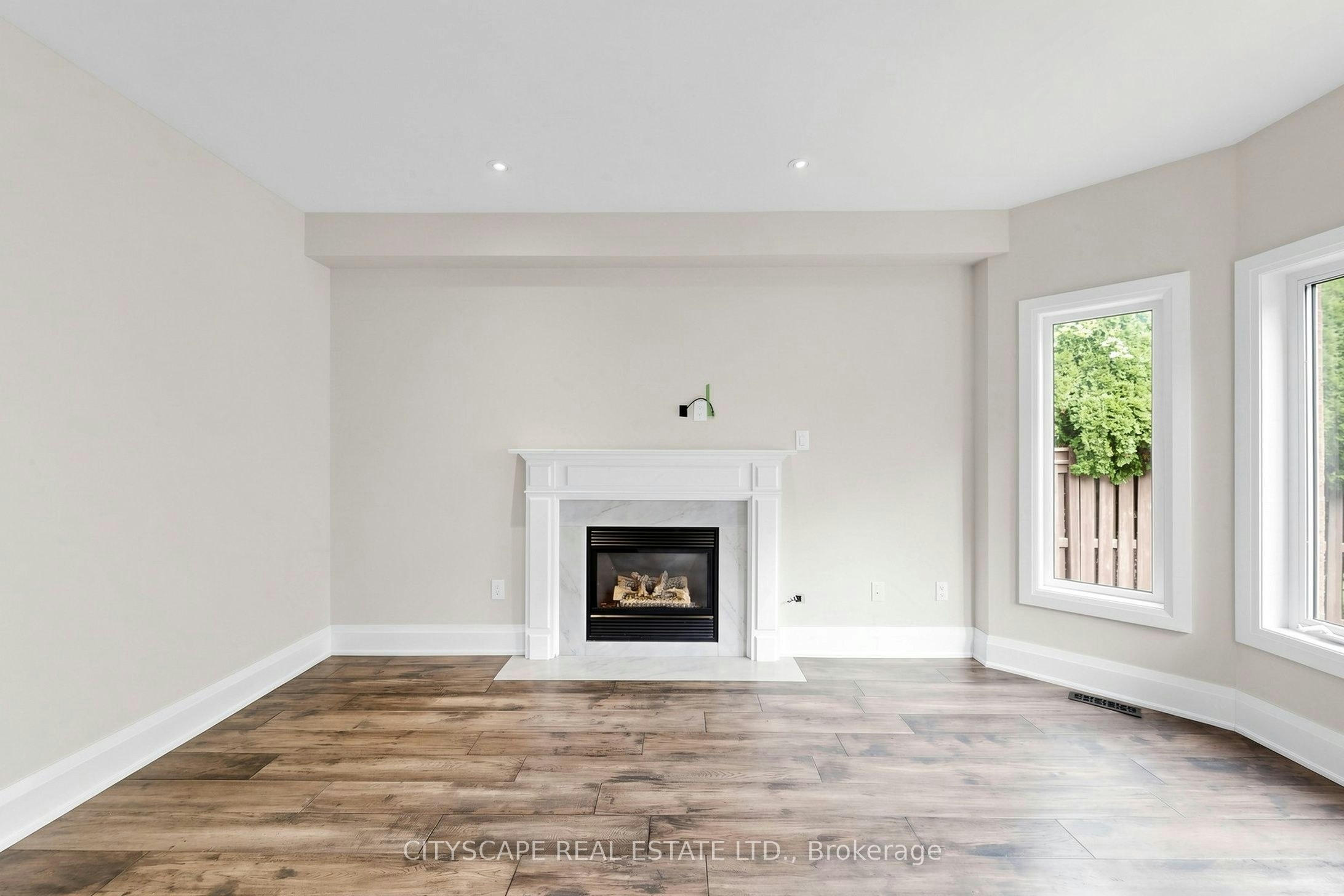 7299 Waldorf Way, Mississauga, ON, L5N 7P7 - 12