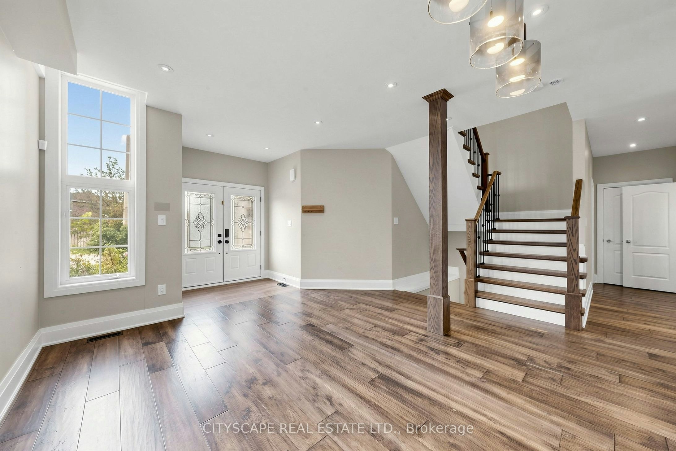 7299 Waldorf Way, Mississauga, ON, L5N 7P7 - 14