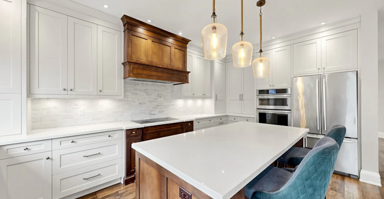 7299 Waldorf Way, Mississauga, ON, L5N 7P7 - 6