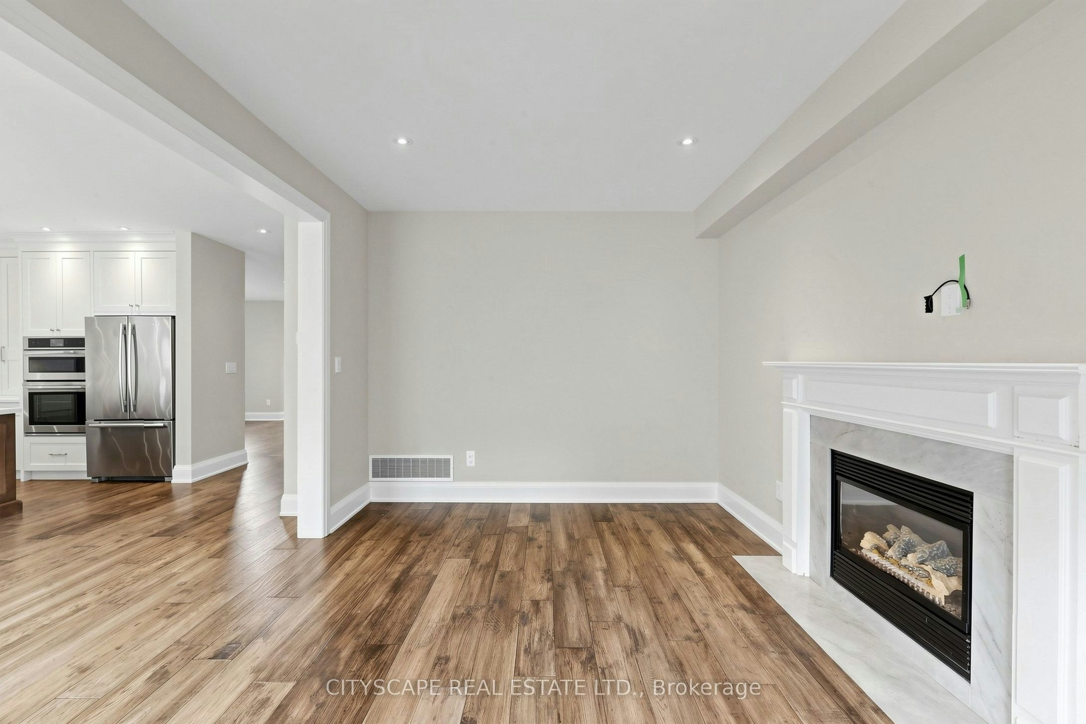 7299 Waldorf Way, Mississauga, ON, L5N 7P7 - 13