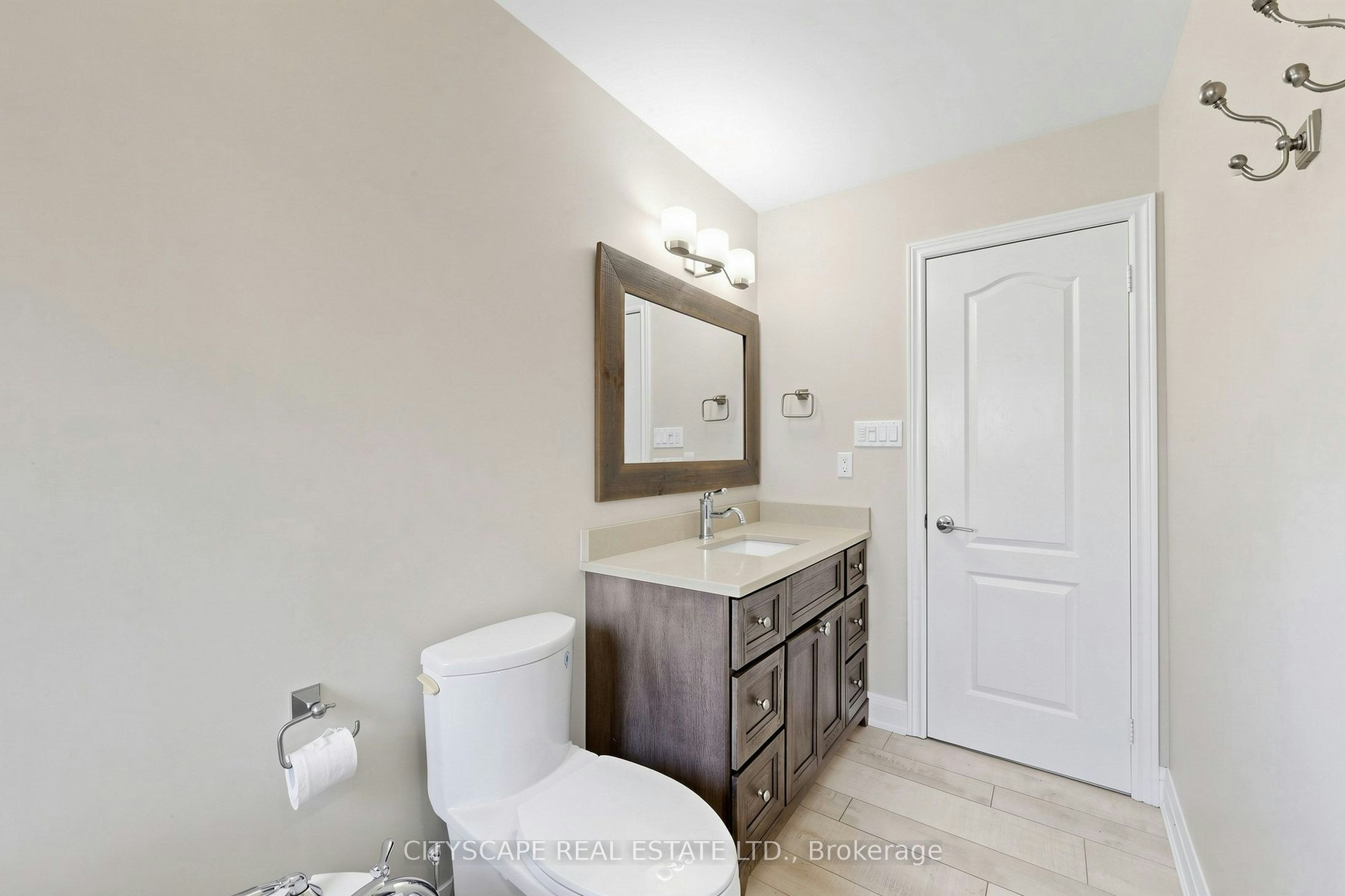 7299 Waldorf Way, Mississauga, ON, L5N 7P7 - 26