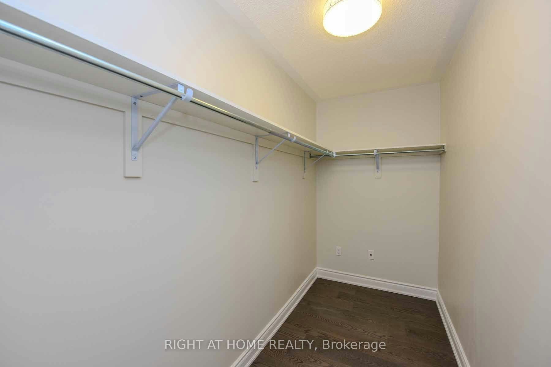 903 Blyleven Boulevard, Mississauga, ON, L5V 2J3 - 21