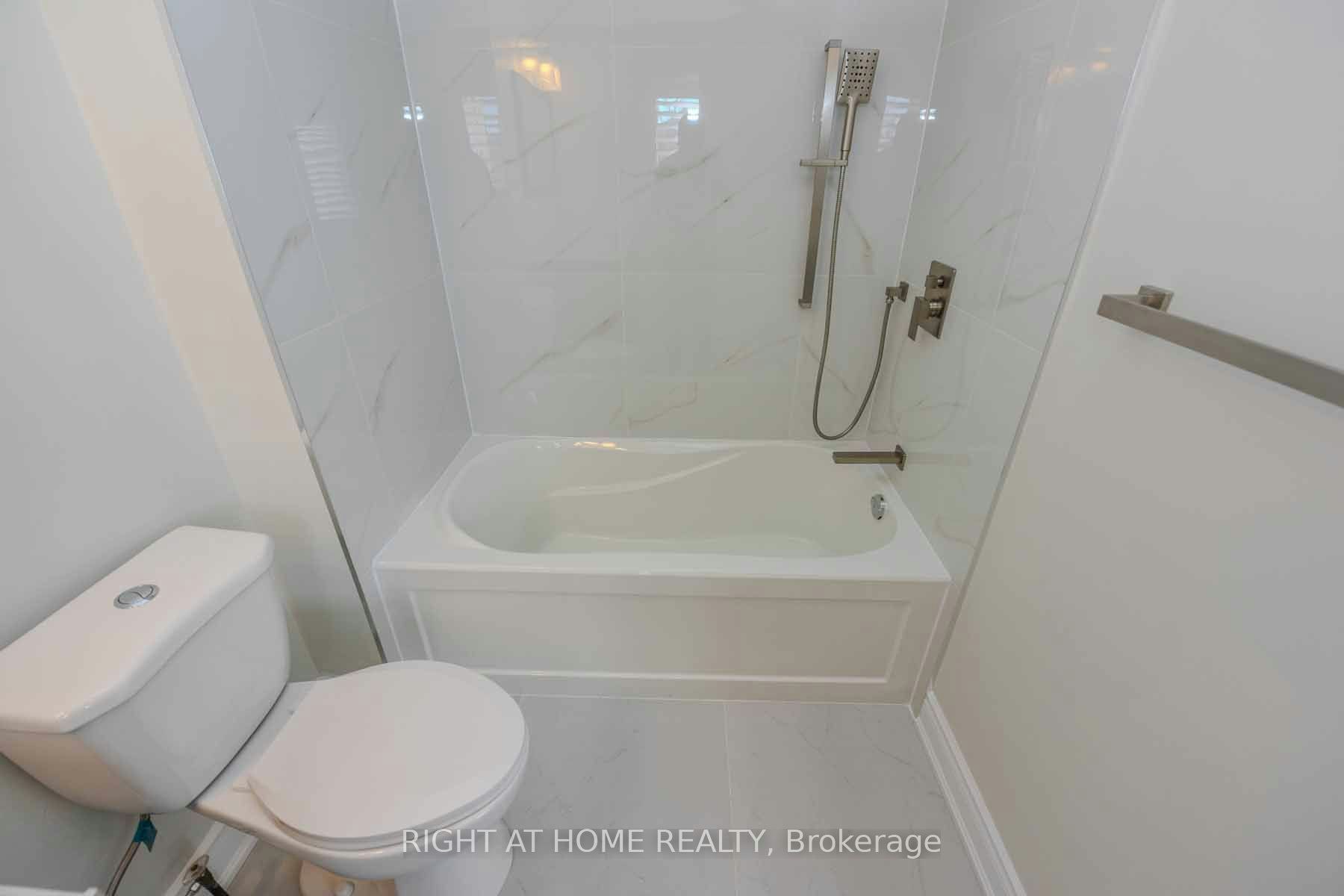 903 Blyleven Boulevard, Mississauga, ON, L5V 2J3 - 20