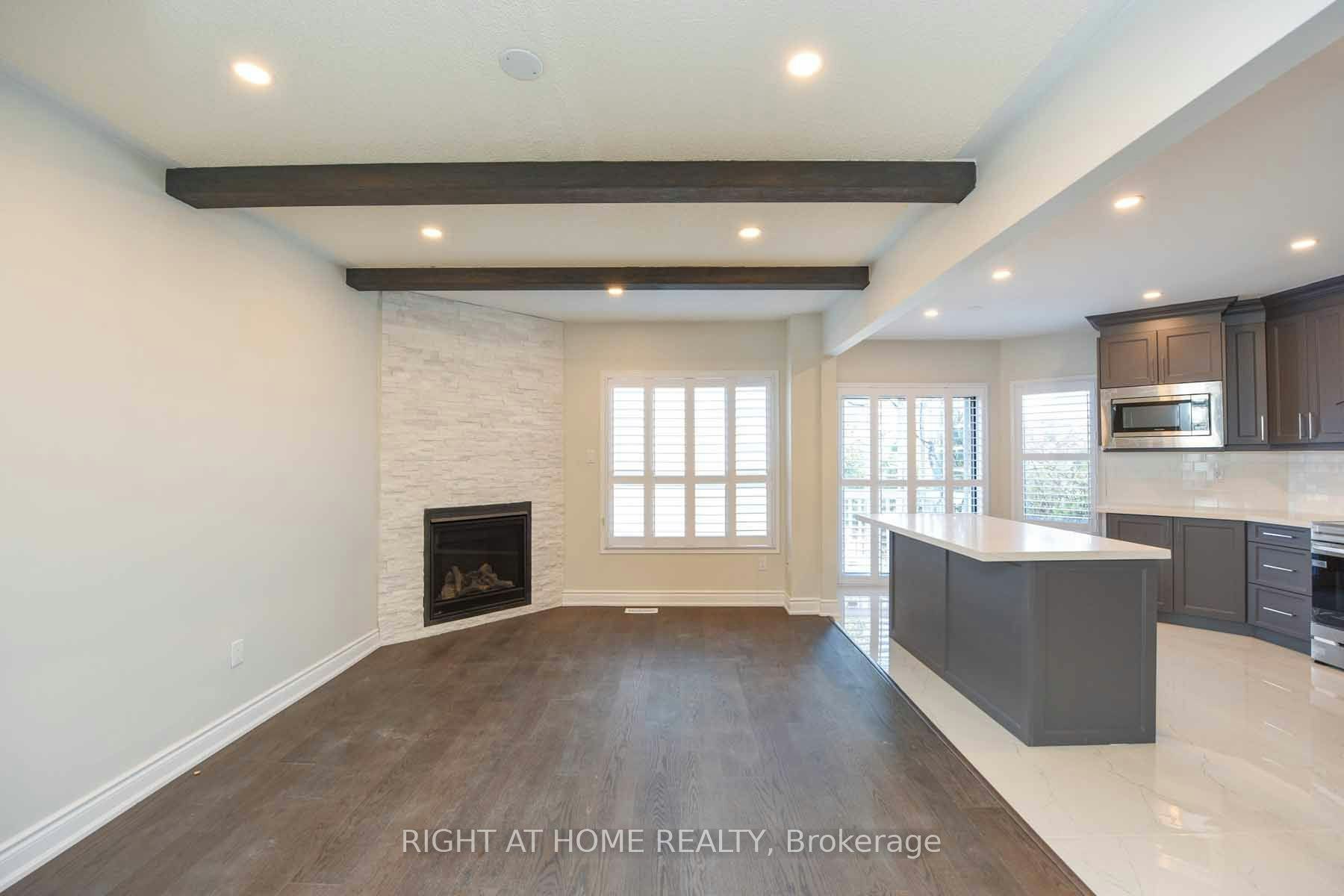 903 Blyleven Boulevard, Mississauga, ON, L5V 2J3 - 9