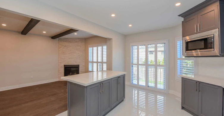 903 Blyleven Boulevard, Mississauga, ON, L5V 2J3 - 11