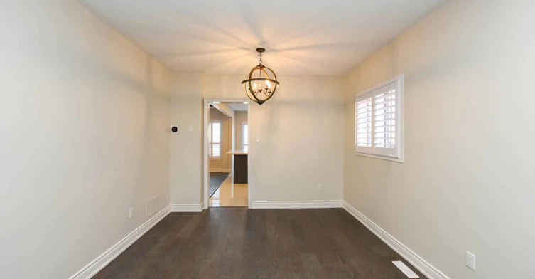 903 Blyleven Boulevard, Mississauga, ON, L5V 2J3 - 8