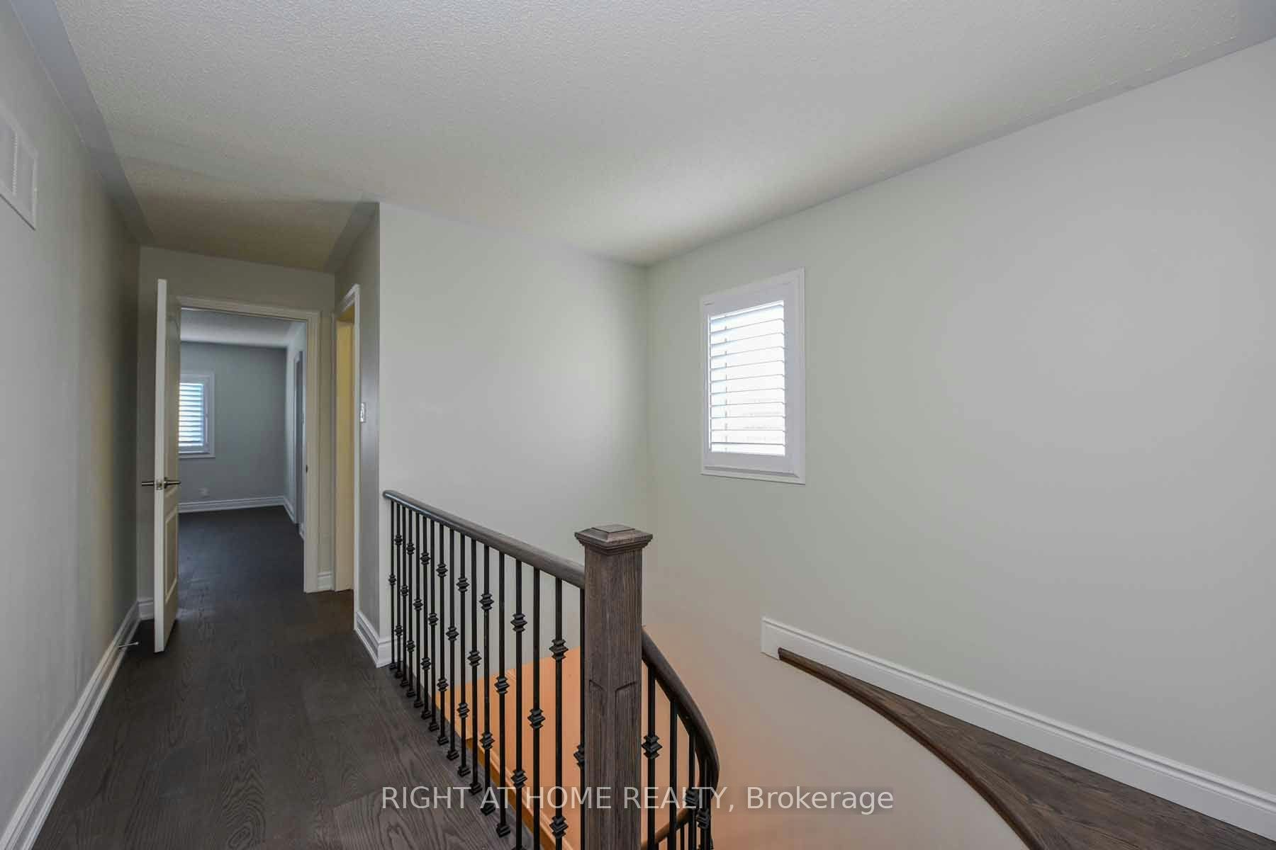 903 Blyleven Boulevard, Mississauga, ON, L5V 2J3 - 16