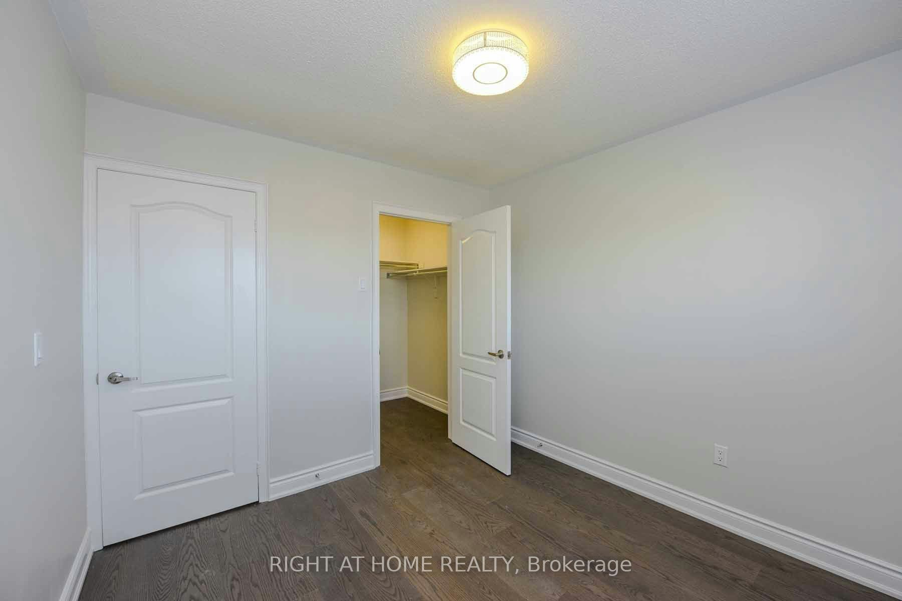 903 Blyleven Boulevard, Mississauga, ON, L5V 2J3 - 25