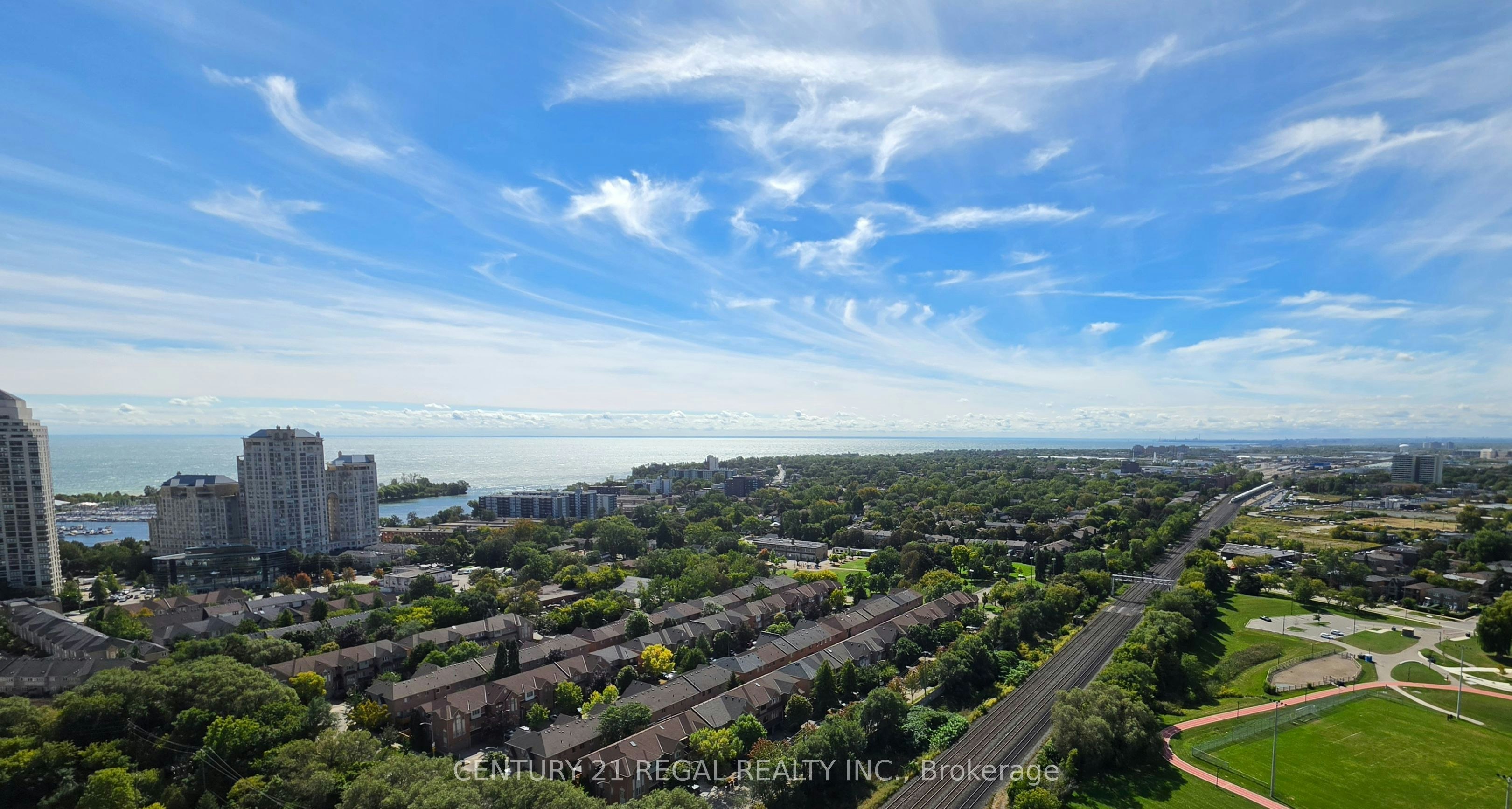 2705-155 Legion Road N, Toronto, ON, M8Y 0A7