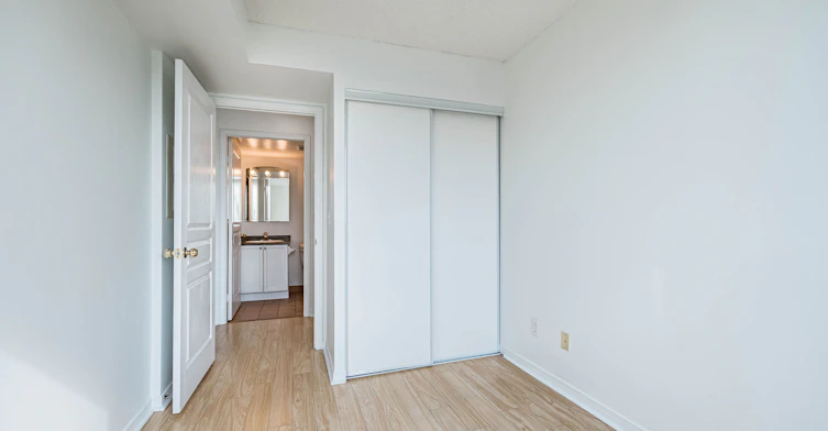 1102-2585 Erin Centre Boulevard, Mississauga, ON, L5M 6Z7 - 25