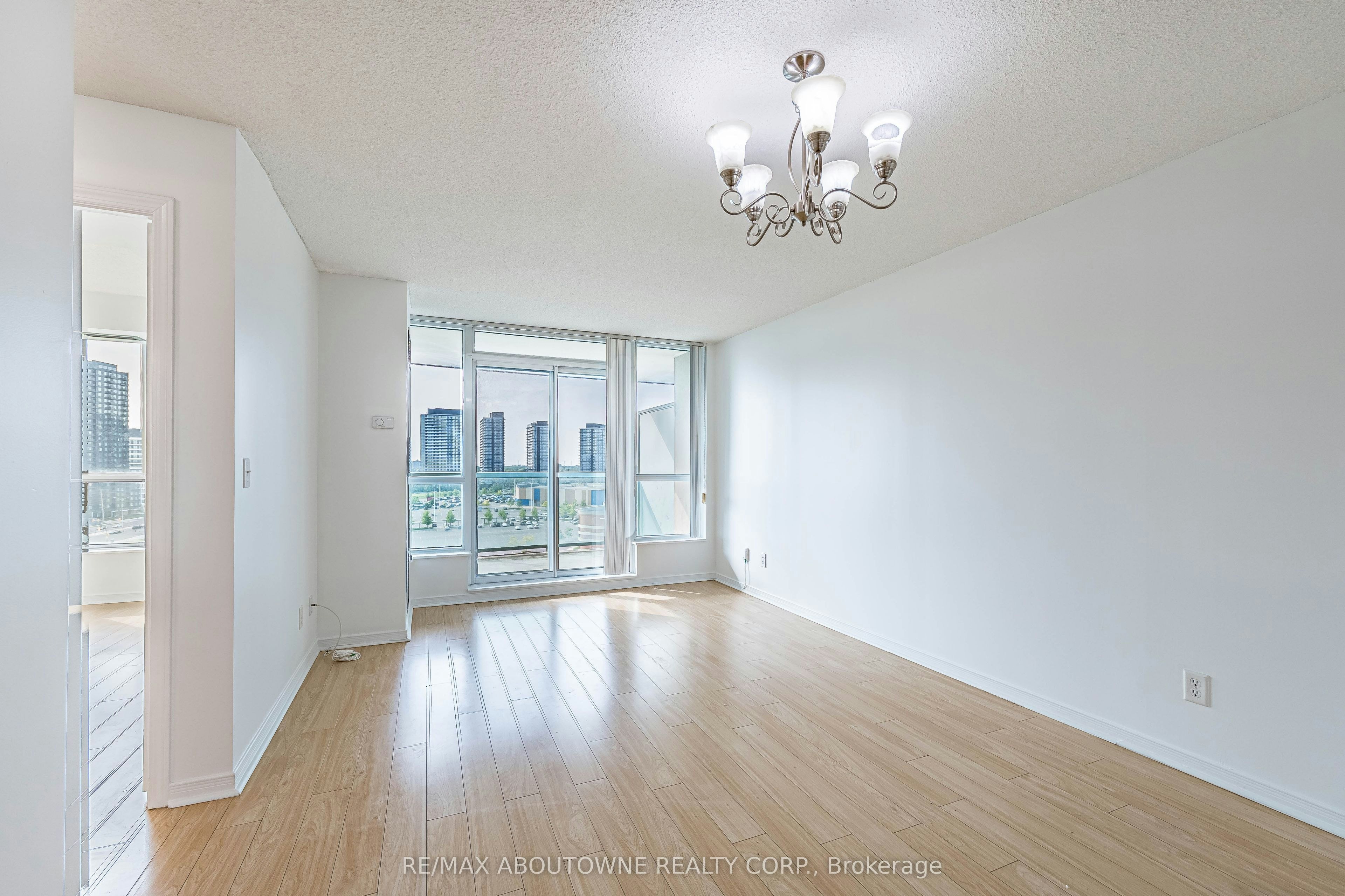 1102-2585 Erin Centre Boulevard, Mississauga, ON, L5M 6Z7 - 9