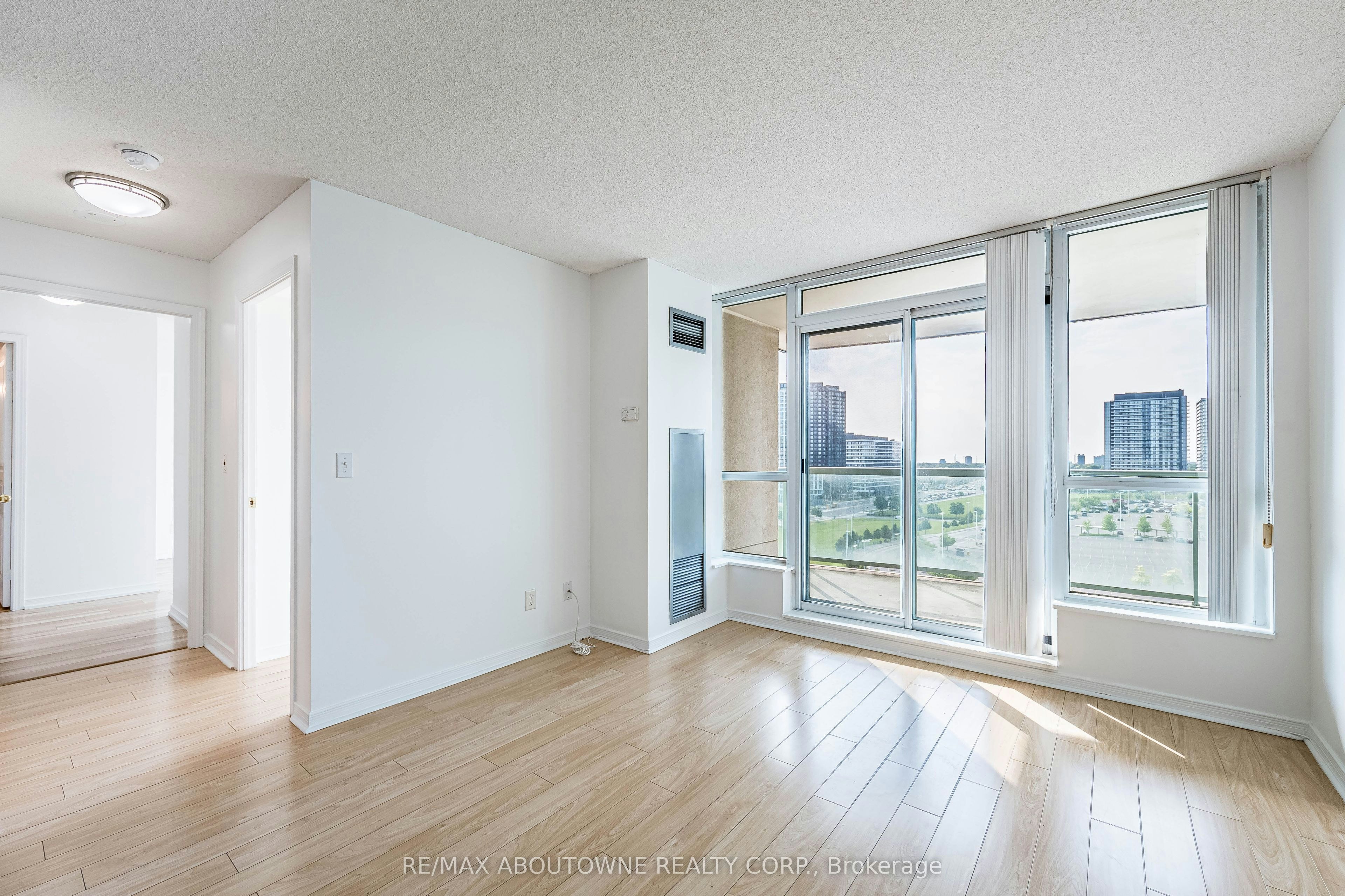 1102-2585 Erin Centre Boulevard, Mississauga, ON, L5M 6Z7 - 14