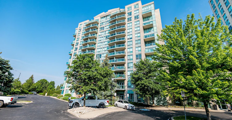 1102-2585 Erin Centre Boulevard, Mississauga, ON, L5M 6Z7 - 2