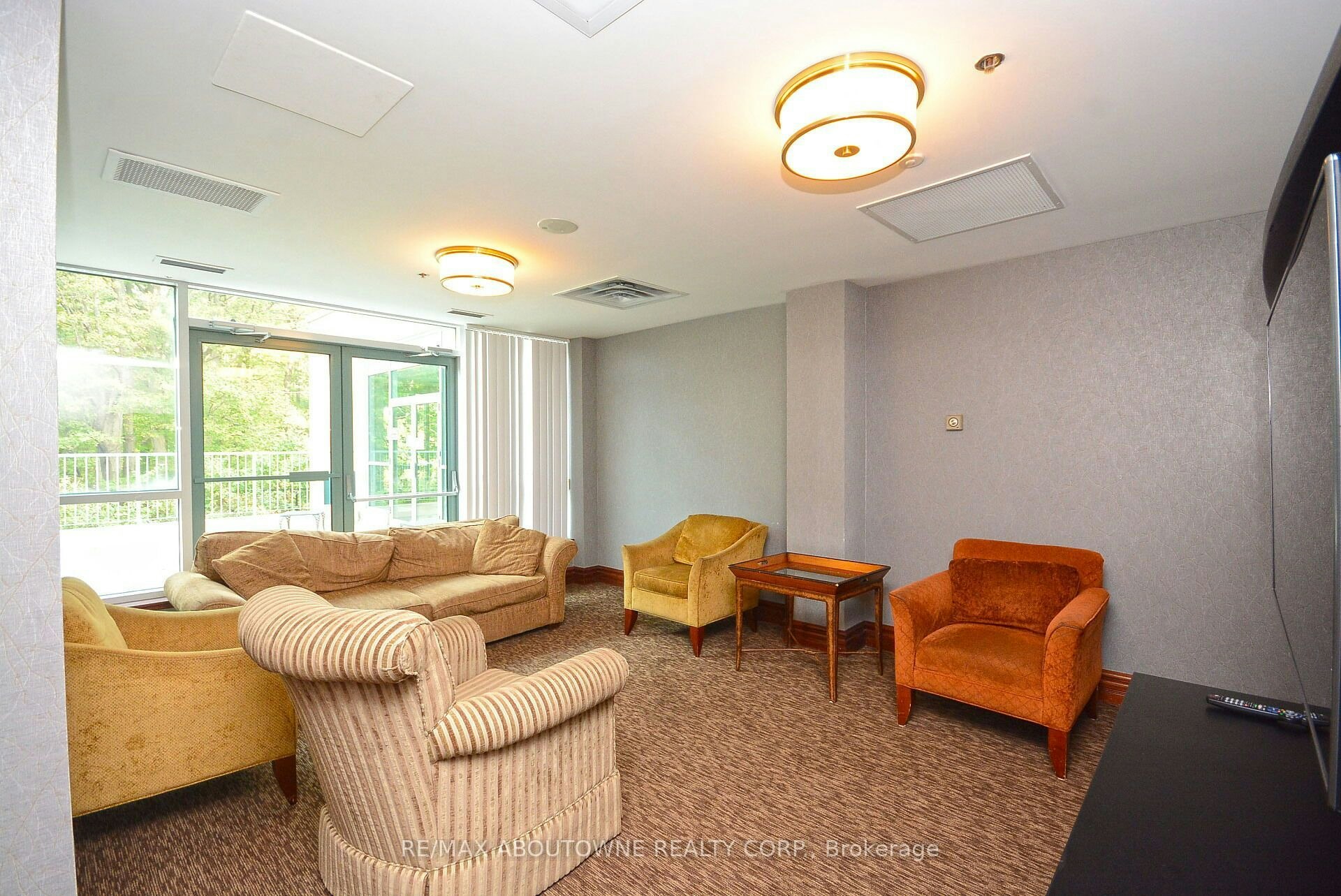 1102-2585 Erin Centre Boulevard, Mississauga, ON, L5M 6Z7 - 44
