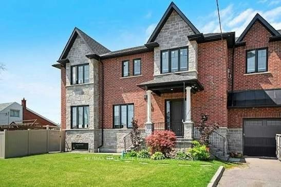 10 Sunray Crescent, Toronto, ON, M3M 2C5