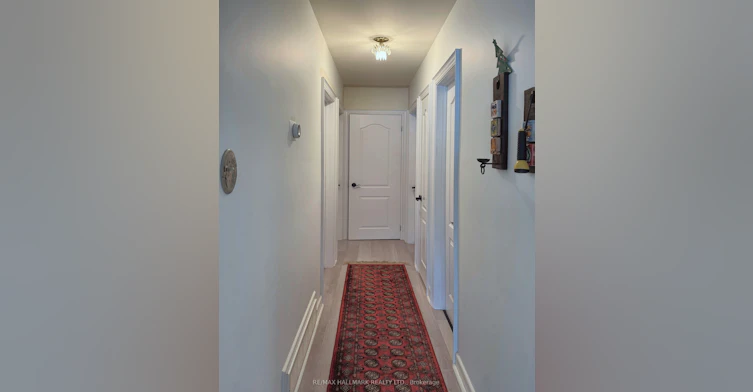 24 Sabine Road, Toronto, ON, M9B 3A8 - 16