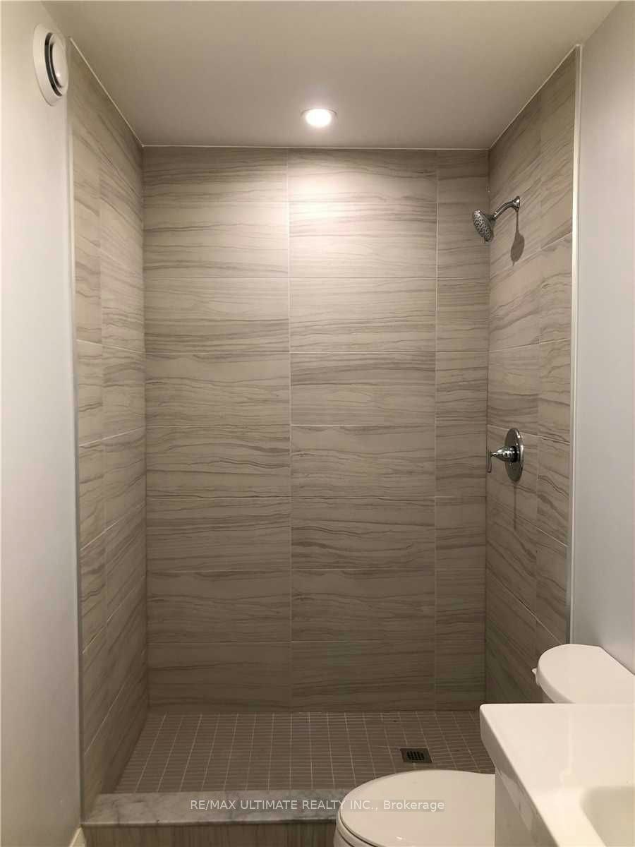 9-230 South Kingsway N/A, Toronto, ON, M6S 3T9 - 8