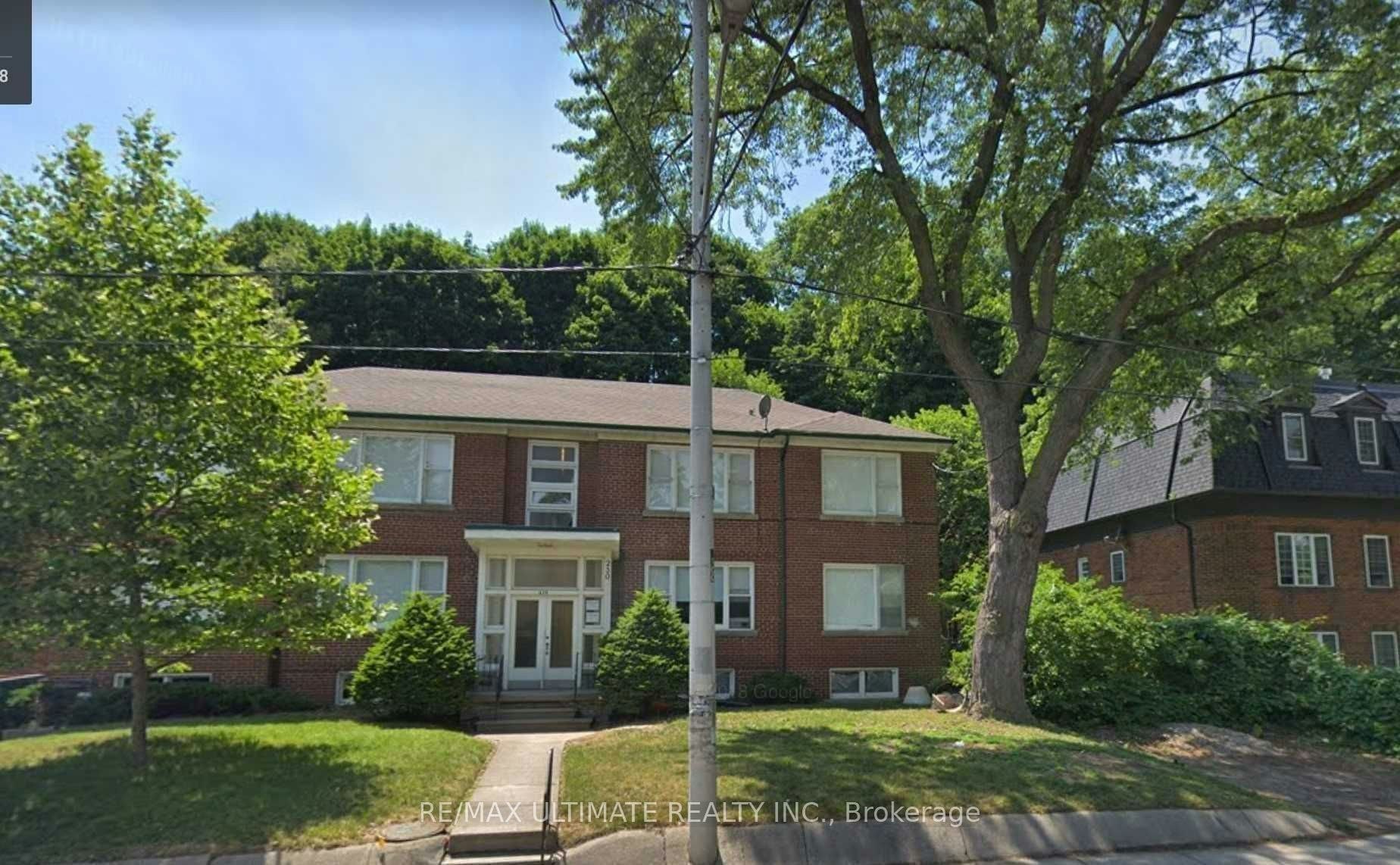 9-230 South Kingsway N/A, Toronto, ON, M6S 3T9