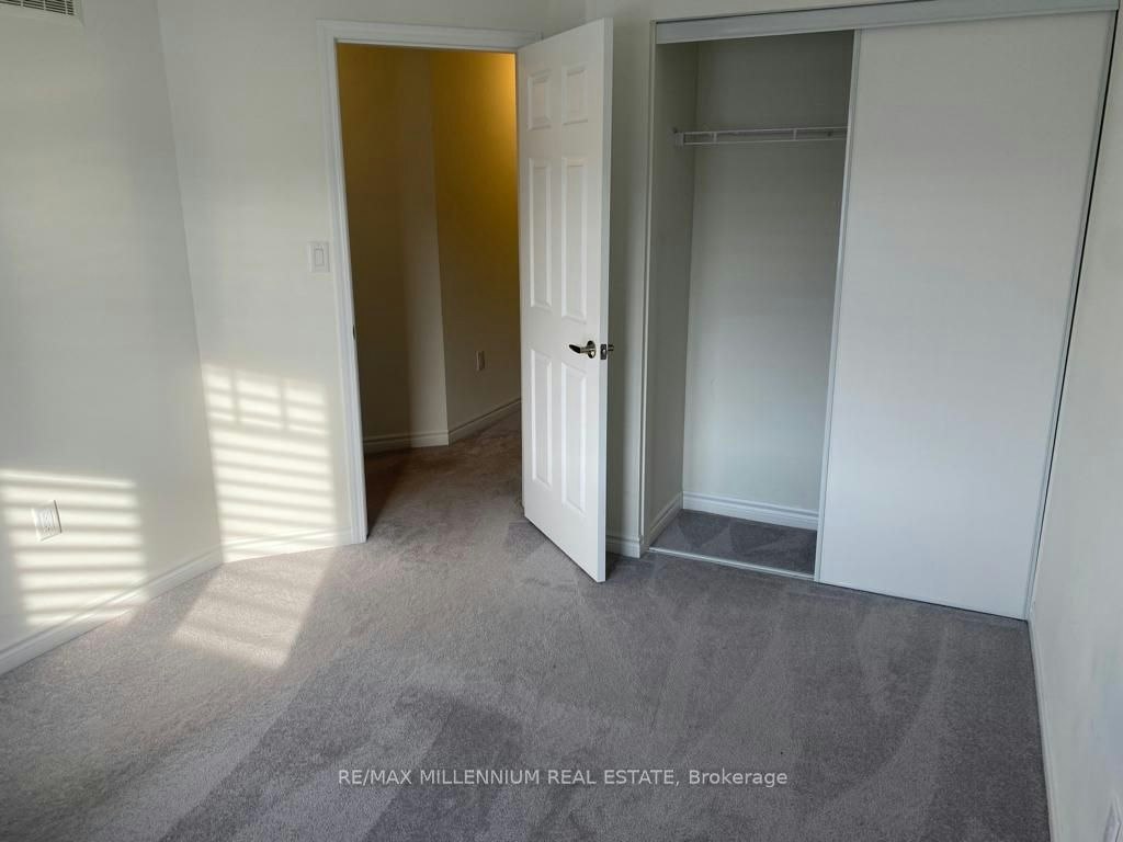 312 Gillett Point, Milton, ON, L9E 1C6 - 17