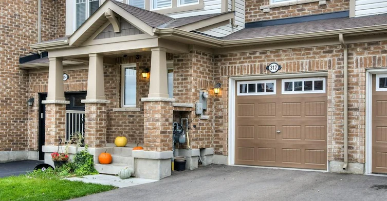 312 Gillett Point, Milton, ON, L9E 1C6 - 2