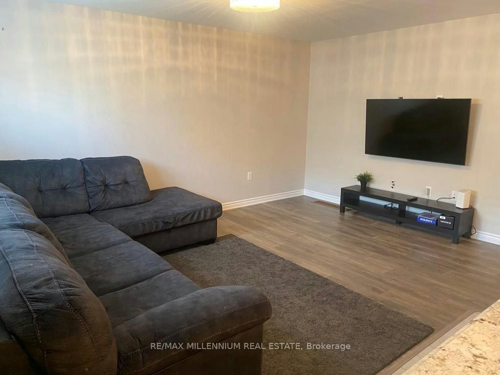 312 Gillett Point, Milton, ON, L9E 1C6 - 9