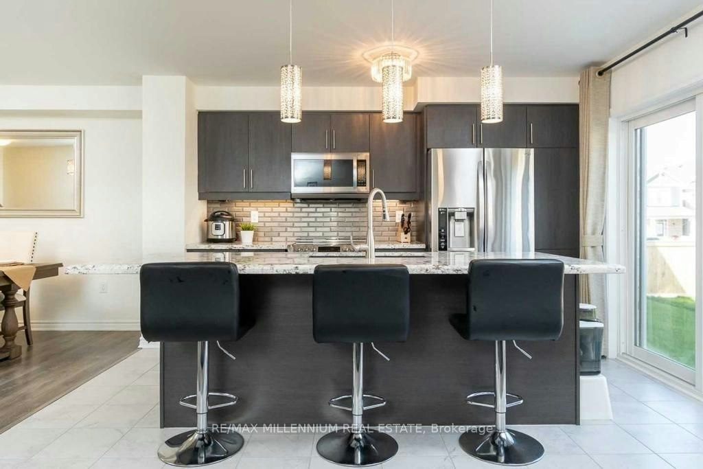 312 Gillett Point, Milton, ON, L9E 1C6 - 7