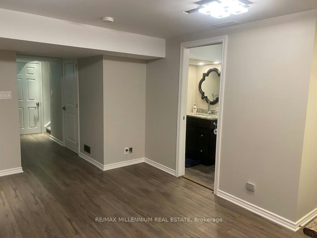 312 Gillett Point, Milton, ON, L9E 1C6 - 31